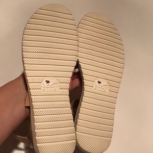 sorel gold sport flats